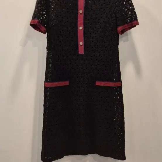 majeワンピース　　1 楽天市場】maje(マージュ) EMBROIDERED AND PLEATED DRESS