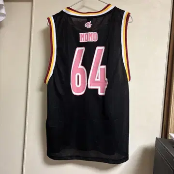 TWICE MOMO 64 메쉬 유니폼