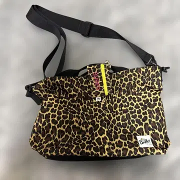 Drifter/CARRY ALL BAG WITH CHARM POUCH
