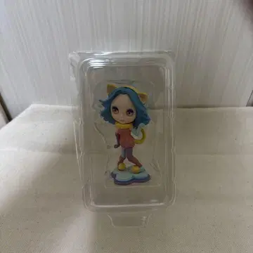 브라이스 고양이 귀 피규어 2005년