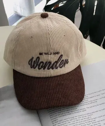 Be Wild and Wonder 코듀로이 캡