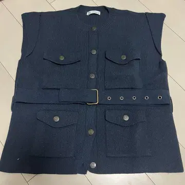 ZARA 오버사이즈 니트 베스트