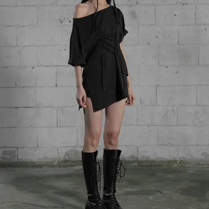【BOHEMIAN SEOUL】25ss BASIC ROUND NECK T BOHEMIAN SEOUL | 보헤미안서울 Bohemian Seoul Basic Round
