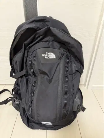 THE NORTH FACE 블랙 백팩