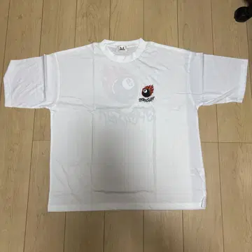 그래픽 프린트 화이트 티셔츠 L 사이즈