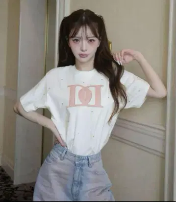 퀼팅 아플리케 비쥬 T셔츠 WHT 화이트