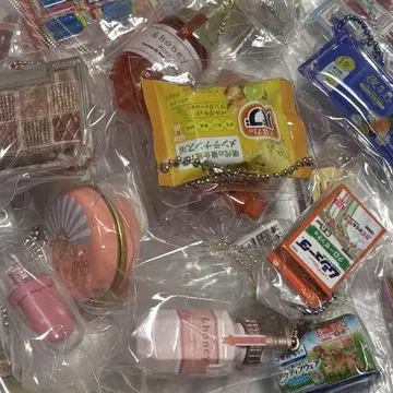 캡슐 토이 가챠 화장품 생활용품 완구 샴푸 미니어처 24개