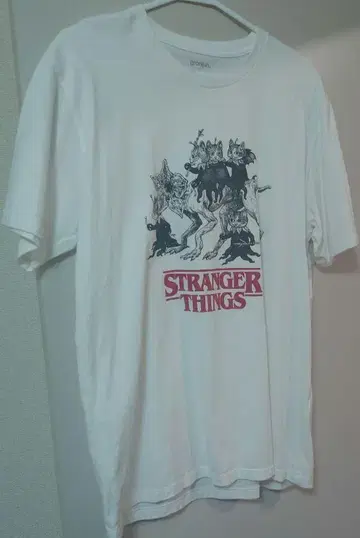 그라니프 히구치 유코 STRANGER THINGS 콜라보