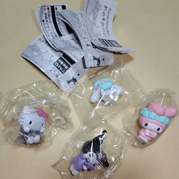 산리오 캐릭터즈 잘 자요 4종 세트