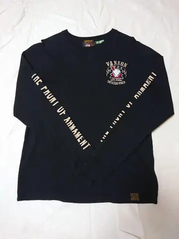 [ VANSON x T.F.O.A ] 콜라보 데스라빗 긴팔 셔츠