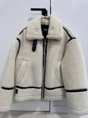 ZARA 페이크 라이더 자켓