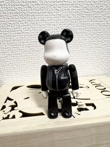 베어브릭 BE@RBRICK 시리즈 14 Conrad Leach