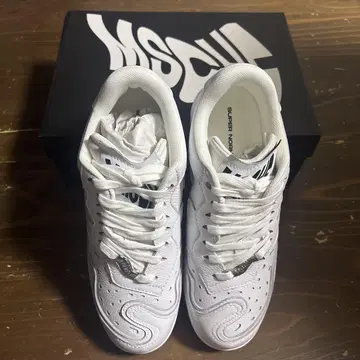 MSCHF 스니커즈 SUPER NORMAL 27cm