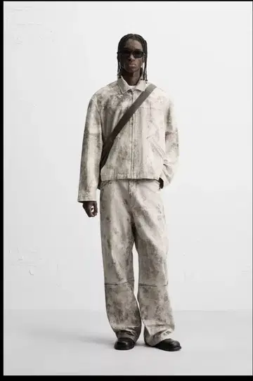 완판템 ZARA 추상 패턴 팬츠