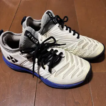 [새상품급] YONEX 요넥스 파워 쿠션 퓨전레브 24.5