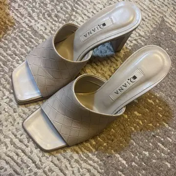 다이애나 핑크 베이지 샌들