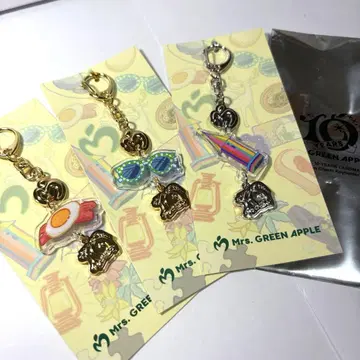 Mrs. GREEN APPLE 랜덤 참 키링 세트