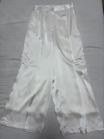 BABYLONE 새틴 카고 팬츠 에크루 36