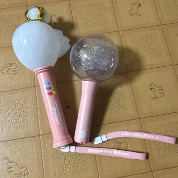 스토푸리 딸기 응원봉 클리어 딸기 응원봉