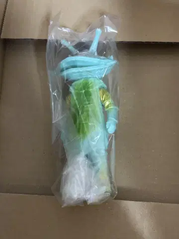 KAIJU COLORS 카이쥬 컬러즈 카네곤 소프트 비닐 울트라 시리즈