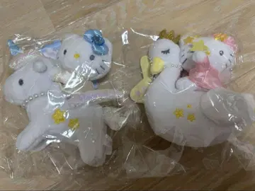 헬로키티 프리미엄 마스코트 홀더 2세트