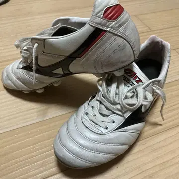 Mizuno Morelia 축구 스파이크 화이트