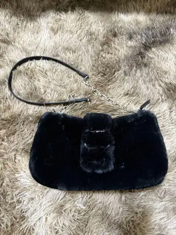 EMODA 퍼 백