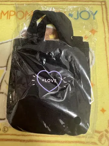 =LOVE 미니 스퀘어 토트 키링 새상품