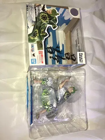 Figuarts Zero 로로노아 조로 (조로 쥬로)
