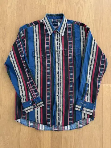 Wrangler XL 스트라이프 패턴 긴팔 셔츠