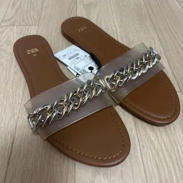 ZARA 브라운 샌들 38