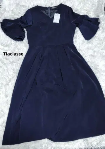 티아클라세 tiaclasse 원피스 네이비