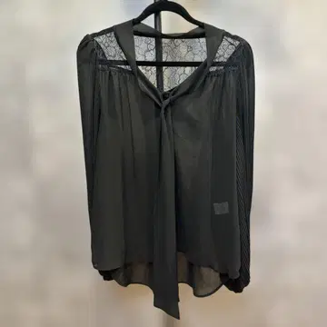 DURAS 블랙 레이스 긴팔 블라우스