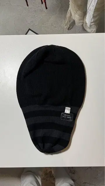 number (n)ine 04ss 벌룬 니트 balloon cap