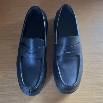 GU 청키솔 로퍼