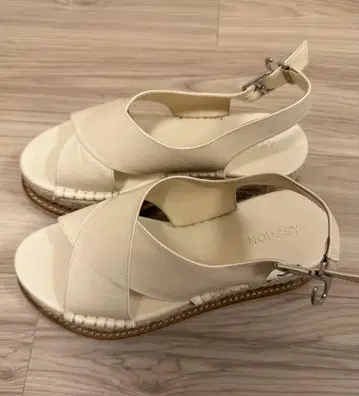 MOUSSY 마우지 통굽 샌들
