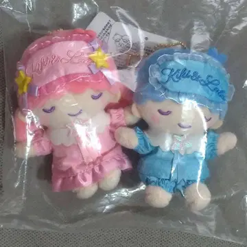리틀트윈스타 파티의 뒷이야기는 꿈속에서 - 봉제인형 키링
