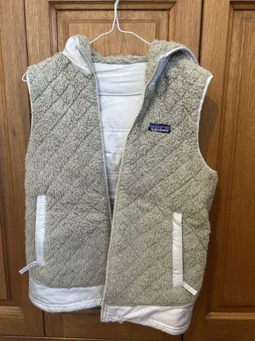 patagonia 플리스 후드 베스트 베이지 리버서블