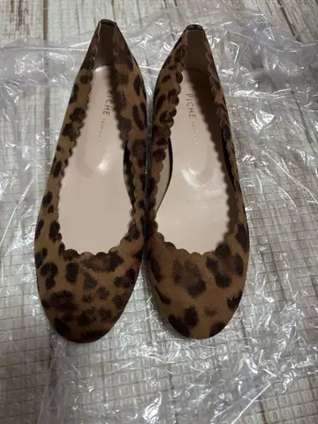 PICHE abahous 플랫슈즈 펌프스 레오파드 무늬