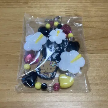 산리오 시크릿 스트랩 트코나츠 바케이션 헬로키티 키티 블랙