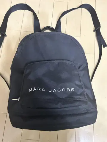 새상품급 마크제이콥스 백팩