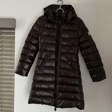 Moncler 다크 브라운 다운 자켓