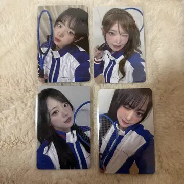QWER 트레이딩 카드 묶음 판매