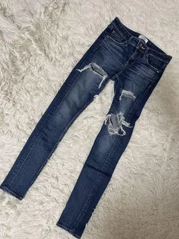 GYDA 데미지 가공 스키니 청바지