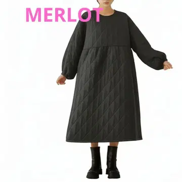 MERLOT 블랙 퀼트 충전솜 원피스 퀼팅 원피스