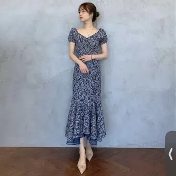 [새상품급] eimy istoire 투톤 레이스 머메이드 원피스