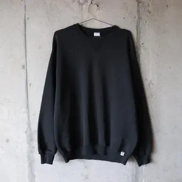 90년대 RUSSEL 페이드 블랙 무지 앞 V 맨투맨 블랙