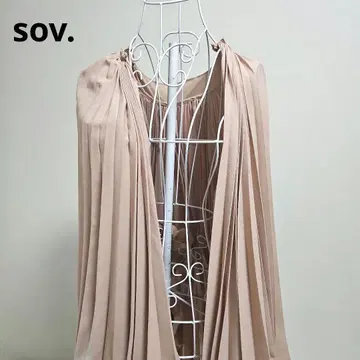 [세련된 sov.] 베이지 플리츠 변형 티셔츠