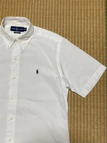 Ralph Lauren 버튼다운 반팔 셔츠 M 사이즈 색상: 화이트