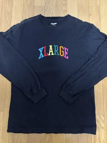 XLARGE 트레이너 L 사이즈